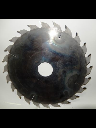 Пилы дисковые 300х32х24z(3,6/2,5) WST с твердосплавными напайками