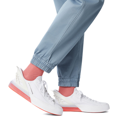 С чем носить Кеды и кроссовки Converse Cx Flyease Hfl белые низкие 172806c фото