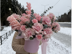 Композиция в шляпной коробке "Душистый сад"