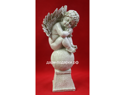 Ангел на шаре 38*19 см    1,3 кг   полистоун Россия 1899//013058