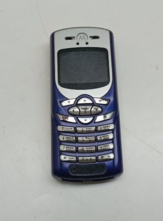 Неисправный телефон Motorola C350 (нет АКБ, не включается)