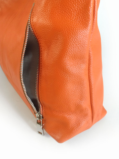 (АРТИКУЛ: 10148/2/5) СУМКА-МЕШОК ЖЕНСКАЯ, БОЛЬШАЯ, НАТУРАЛЬНАЯ КОЖА, ЯРКО-ОРАНЖЕВАЯ, ЧЕРЕЗ ПЛЕЧО *
