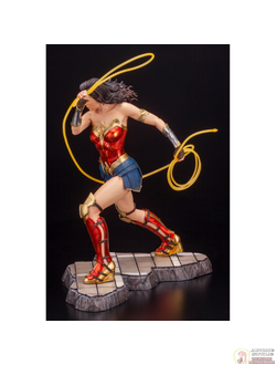 Фигурка 1/6 Чудо-женщина (Wonder Woman)