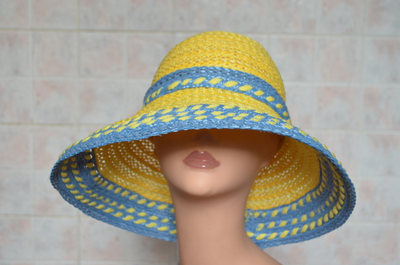 shirokopolaya-zhenskaya-shlyapa-italyanskaya-leto-2017-kupit