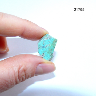 Бирюза натуральная (необработанная) Казахстан арт.21795: 2,6г - 18*13*8мм
