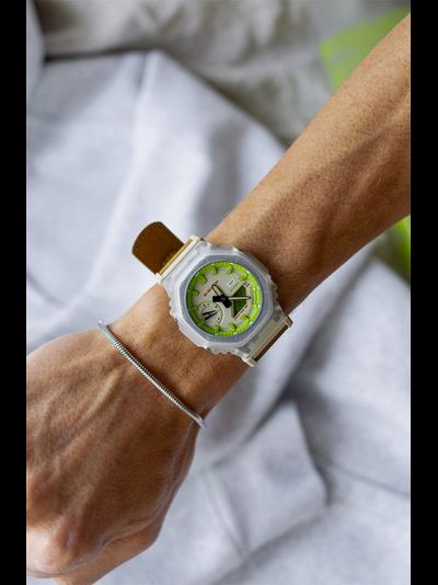 Часы Casio G-Shock GA-2100HUF-5A