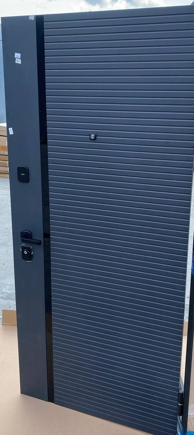 I-DOORS (РОССИЯ).  СТАЛЬ 1,5 мм/ ТРЕХКОНТУРНАЯ/ 2МДФ/ ГОРИЗОНТАЛЬ НЕО/ ГРАФИТ-ЭМАЛИТ БЕЛЫЙ/ ПОВЫШЕННАЯ ВЗЛОМОСТОЙКОСТЬ