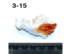Ванадинит натуральный (щетка) №3-15: 50*32*16мм