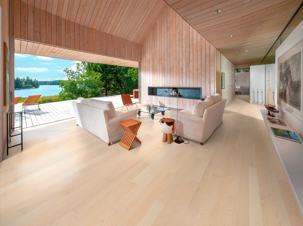 Интерьер с паркетной доской Karelia &mdash; скандинавский стиль