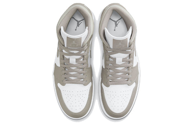 купить дёшево мужские кроссовки Nike Air Jordan 1 Mid 'College Grey' Linen 554724-082
