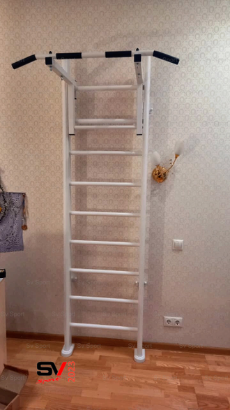 Спортивный комплекс для дома  деревянный. С турником , брусьями и  скамьей для пресса   (Белый)