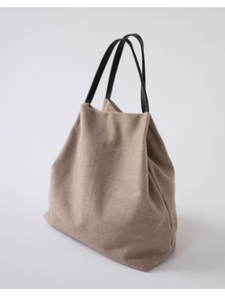 Шоппер из шерсти с коричневыми кожаными ручками