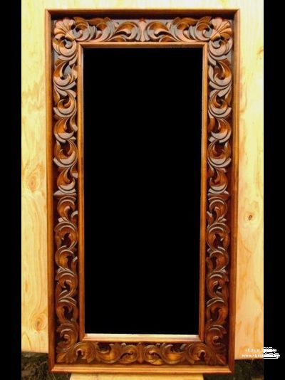 Резная рама для зеркала