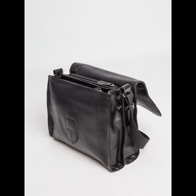 Кожаная сумка через плечо Albano black (арт. 5006-01)