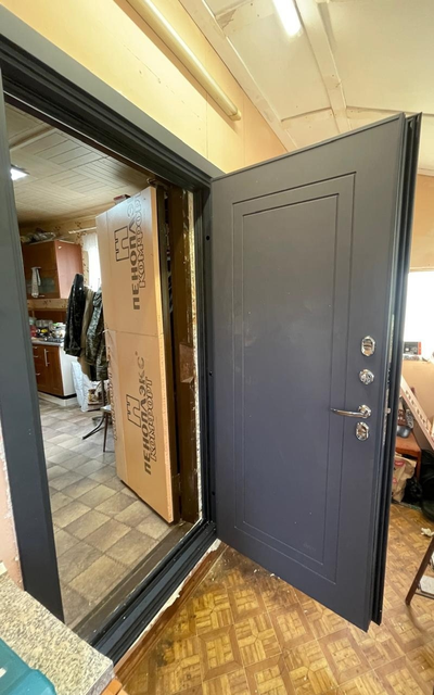 Бастион -3, 11 см, 9005 ТЕРМО - Ясень графит SOFT