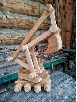 игрушка экскаватор деревянный