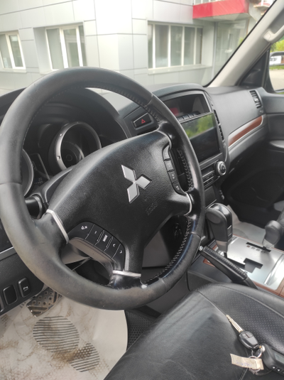 Mitsubishi Pajero 3.0 AT, 2008, 266 000 км