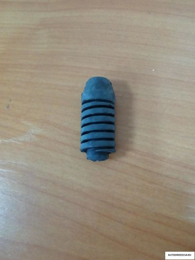 Отбойник капота ВАЗ 2105 (цена за 10шт.)