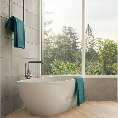 Ламинат Wineo Дуб Баланс Бежевый LA180MV4 в интерьере ванной