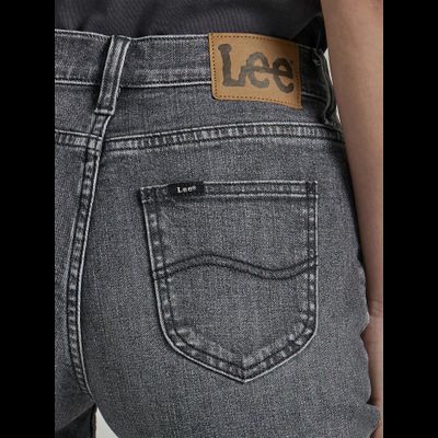 Джинсы Lee® Women's Legendary Flare Jean