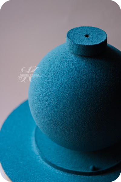 Торт СЮРПРИЗ диаметром 16 см. Цена от 4.500 руб.