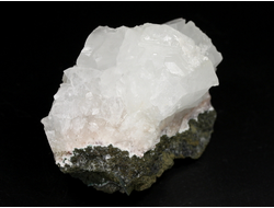 Апофиллит, кристаллы на породе, Индия (64*45*41 мм, 111 г) №29840