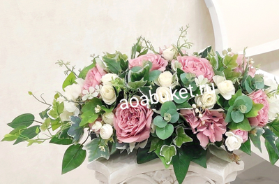 Композиция из искусственных цветов Винтаж № КП011