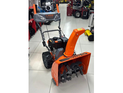 Снегоуборщик АЛЬКОР МСБ-7,0/610/520ЭПФ эффективно убирает снег.