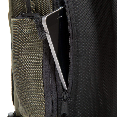 Рюкзак Eastpak Tecum M CNNCT Khaki