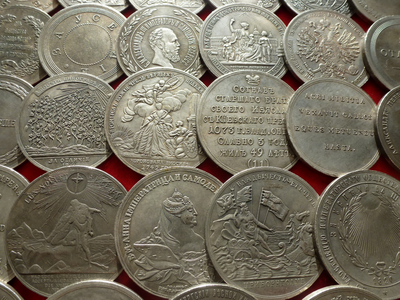 55 настольных памятных царских медалей диаметром 50-55 мм, без повторов! Копии высшего качества!