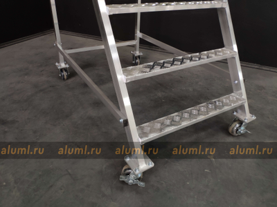 Лестница с площадкой ЛС-1.25