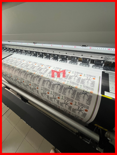 Печать наклеек на самоклеющейся пленке