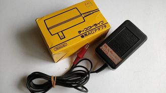 Блок питания для Famicom Disk System (Оригинал Nintendo)