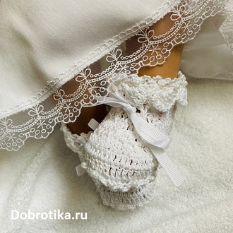 КРЕСТИЛЬНЫЙ НАБОР ДЛЯ ДЕВОЧКИ "ЗЛАТА": ПЛАТЬЕ С КАПЮШОНОМ, ПЕЛЁНКА 90Х90 СМ С КАПЮШОНОМ (ИЛИ БЕЗ); ЦВЕТ И ФОРМА КРЕСТИКА НА ВЫБОР, МОЖНО ВЫШИТЬ ЛЮБОЕ ИМЯ