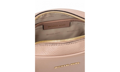 Бежевый клатч майкл корс кроссбои женский