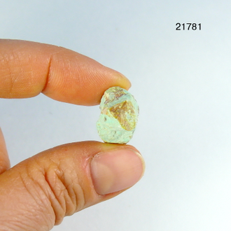 Бирюза натуральная (необработанная) Казахстан арт.21781: 3,3г - 16*15*11мм