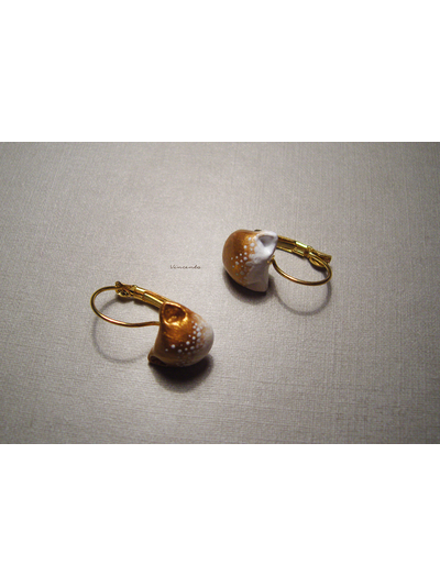 Миниатюрные серьги "Золотые Котики" с авторской росписью