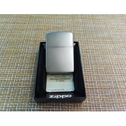 Зажигалка бензиновая Zippo Satin Chrome
