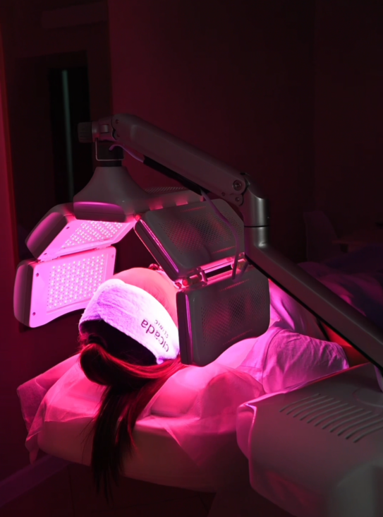 Фотодинамическая терапия Revixan - в Cicada Clinic в Твери