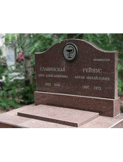 Двойной памятник из бордового гранита