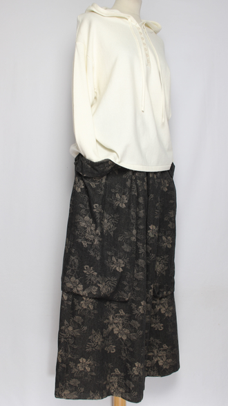 Джемпер ХЛОПОК "Капюшон мелкие пуговки" черный, белый  до р.50