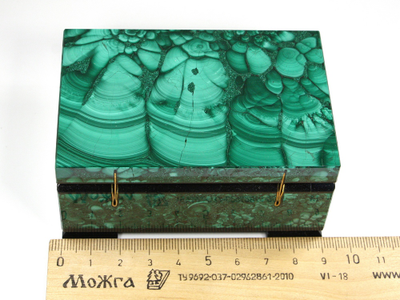 Шкатулка из Малахита с крышкой на шарнирах, ДР Конго (90*61*43 мм, вес: 310 г) №26662