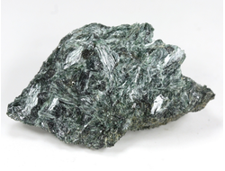 Актинолит, Россия, Северный Кавказ, КЧР, река Большой Блыб (50*30*27 мм, 34 г) №29621