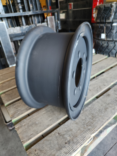 Диск колесный на погрузчик 7.00T-15 ET77 PCD6/200 HUB150