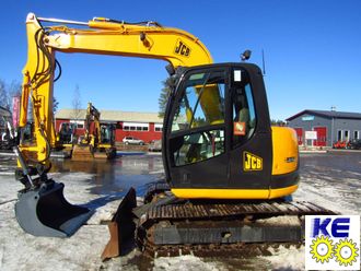 JHN0140 стекло лобовое верхнее JCB JZ70