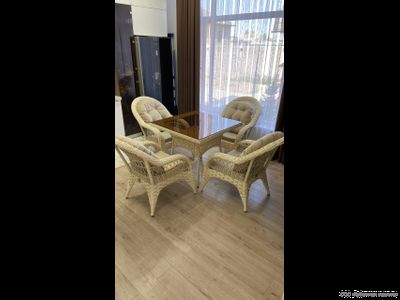 Стол ДАЙМОНД 160 см со стеклом цвета в ассортименте