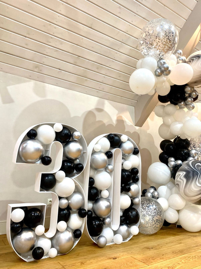 Фотозона "30 Лет "