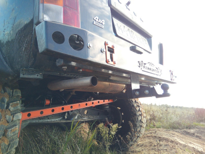 Бампер силовой задний ZST-ФХ010 (Фишхантер)-крепление на штатное место