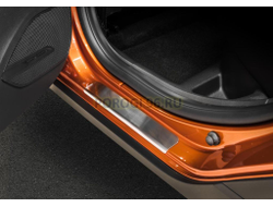 Накладки на пороги для Lada Vesta 2015-