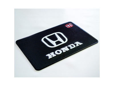 Коврик на торпеду с логотипом HONDA